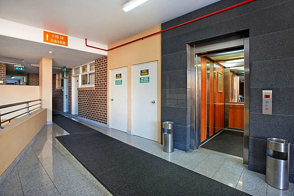 Comfort Inn & Suites Burwood