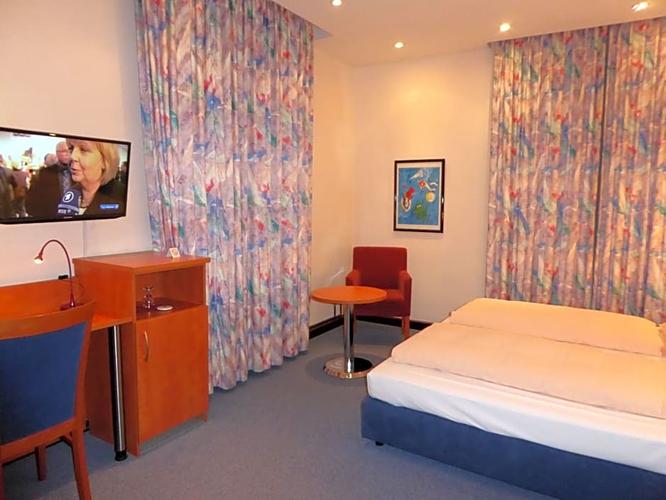 Astoria Hotel