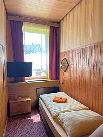 Single Room with Private Bathroom