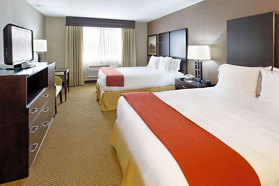 Holiday Inn Express Hotel & Suites Canyonville