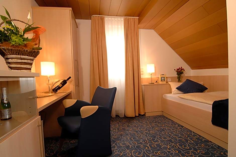 Adler Hotel Garni