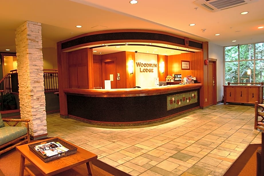 The Woodrun Lodge by Whiski Jack