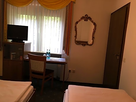 Small Twin Room