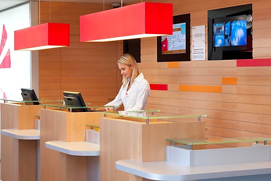 Ibis Barcelona Santa Coloma
