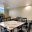Quality Inn Aurora - Naperville Area