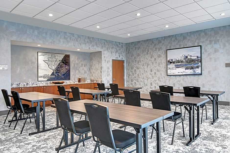 Courtyard by Marriott Hamilton