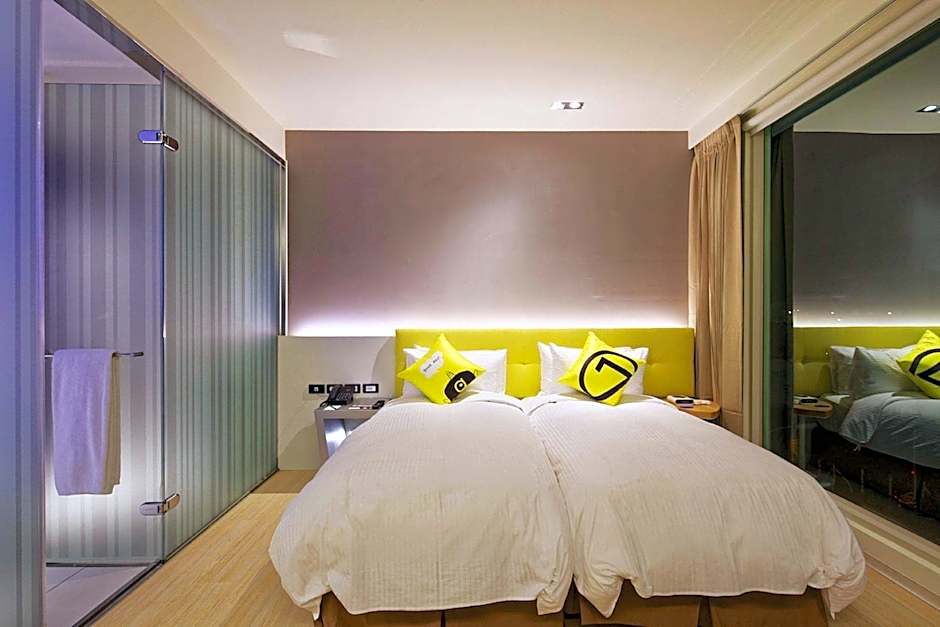 Hotel 7 Taichung