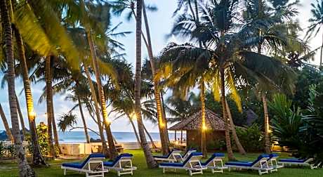 Rockside Cabanas Hotel