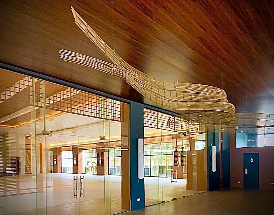 Luisita Central Park Hotel 