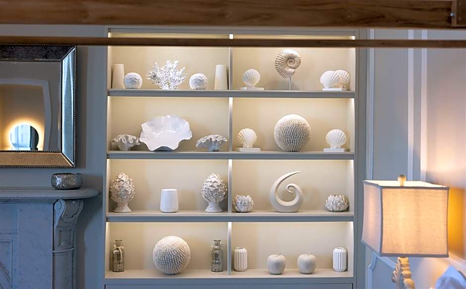 Marshall Meadows Manor House