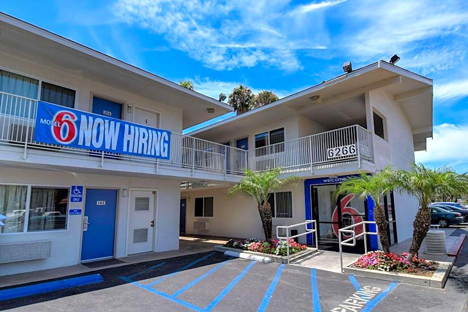 Motel 6-Westminster, CA - South - Long Beach Area