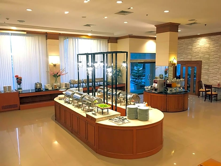 Green World Palace Hotel