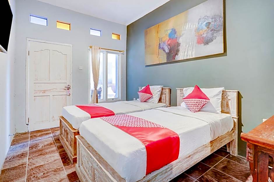 OYO 90363 Nira Guest House Sanur Bali
