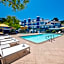 Mariposa Inn And Suites