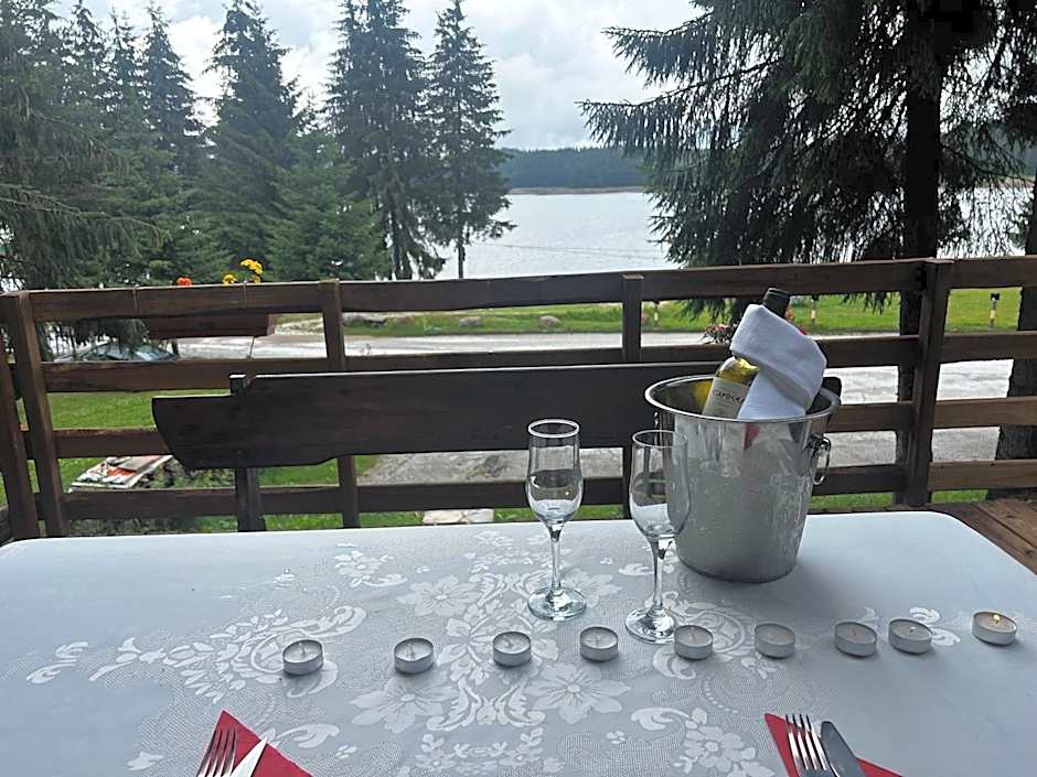 Romantica Forest Guest House