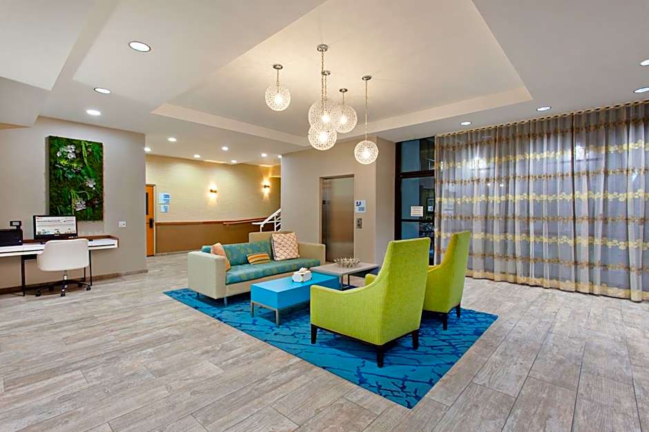 Holiday Inn Express Newport Beach By IHG