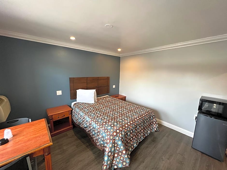 SOFI MOTEL
