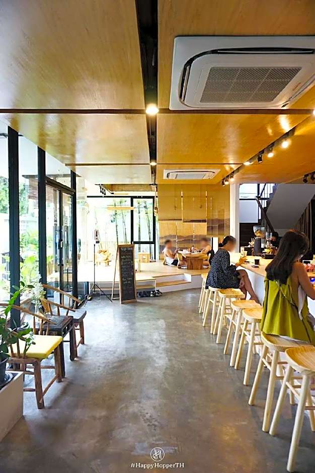 YOLO Bangkok Boutique Hotel