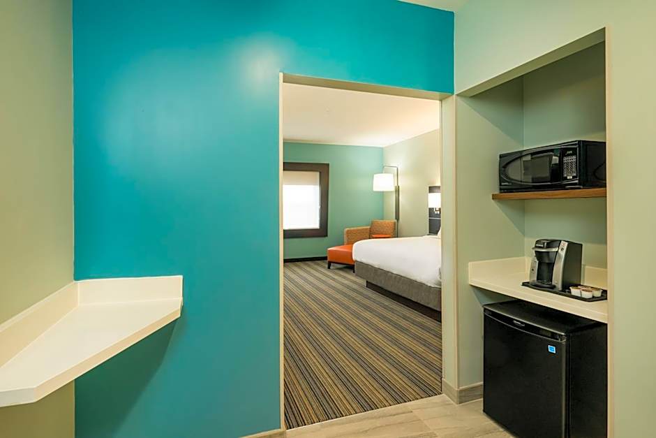 Holiday Inn Express & Suites Greenville SE - Simpsonville By IHG