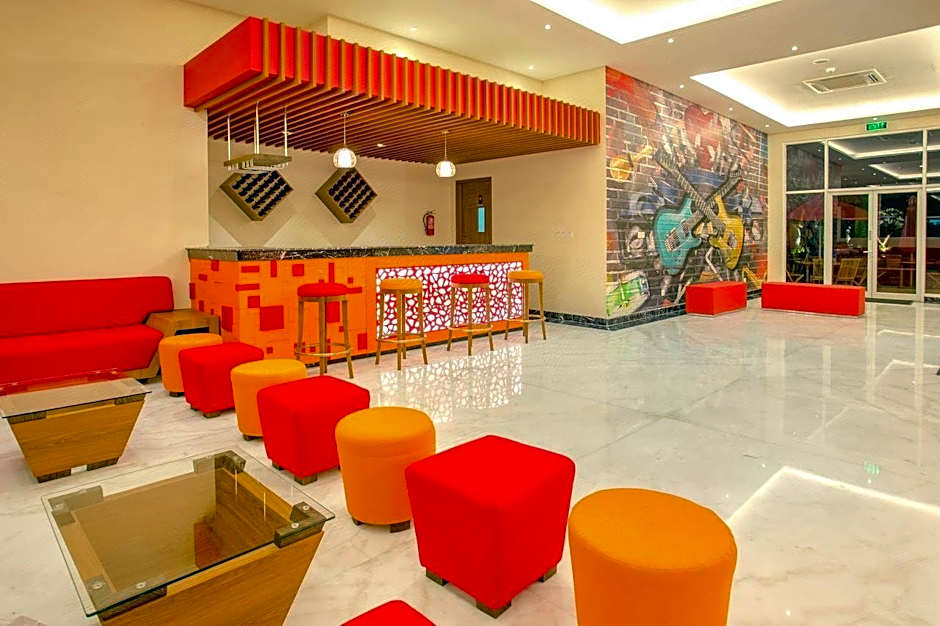 Front One Hotel Purwodadi