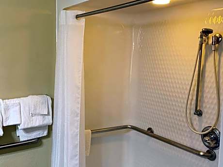 Suite with Two Double Beds - Accessible/Non-Smoking
