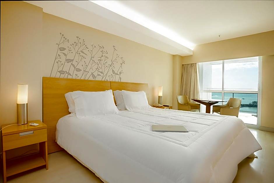 Photo 1 of 5 of Standard 1 King Bed