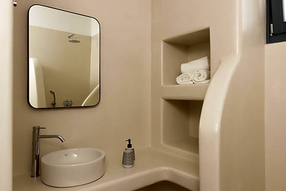 Archon Seaside Retreat