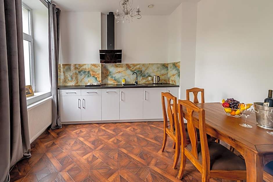 Kamienica Zamenhofa - Apartamenty na wynajem