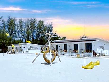 The Toy Beach Resort Rayong
