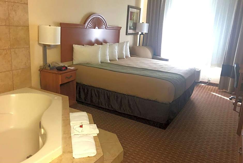 Super 8 by Wyndham Great Bend