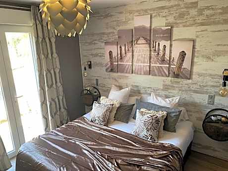 Le President-Gare Nimes Pont Du Gard