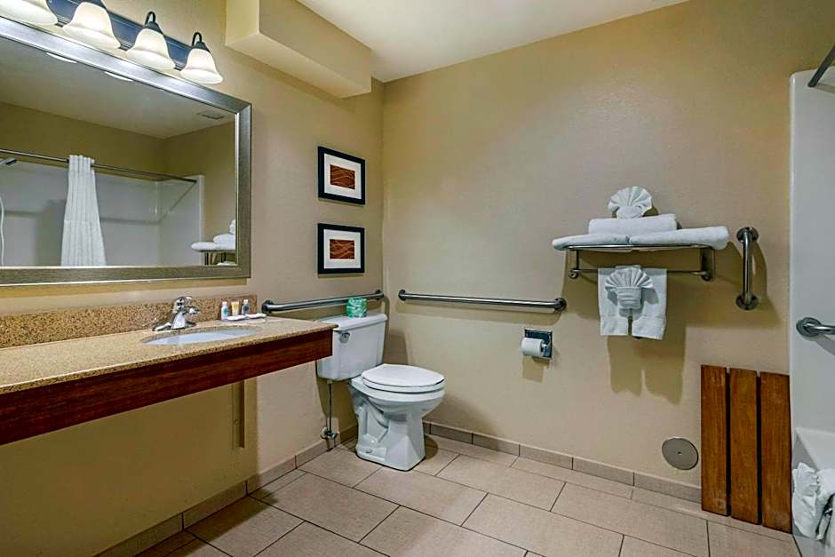 Comfort Inn & Suites Springfield I-44