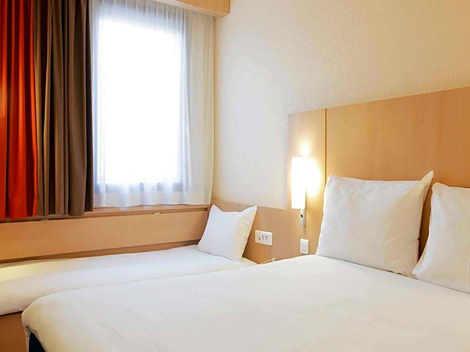 ibis Grenoble Centre Bastille