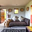 Hog Hollow Country Lodge