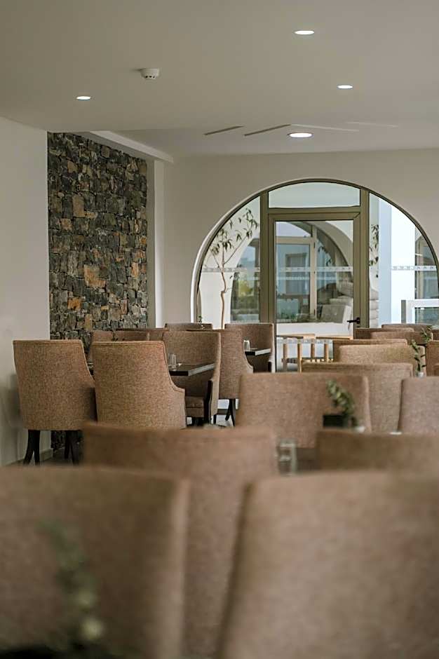 Almyra Resort