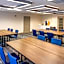 Holiday Inn Express and Suites Wichita Airport By IHG