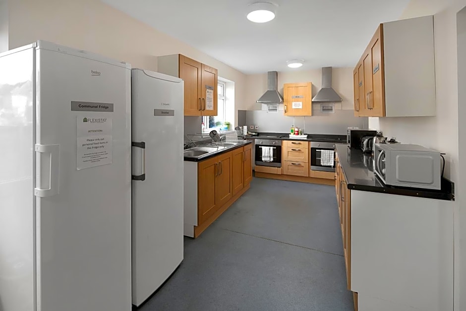 Flexistay Addiscombe Aparthotel