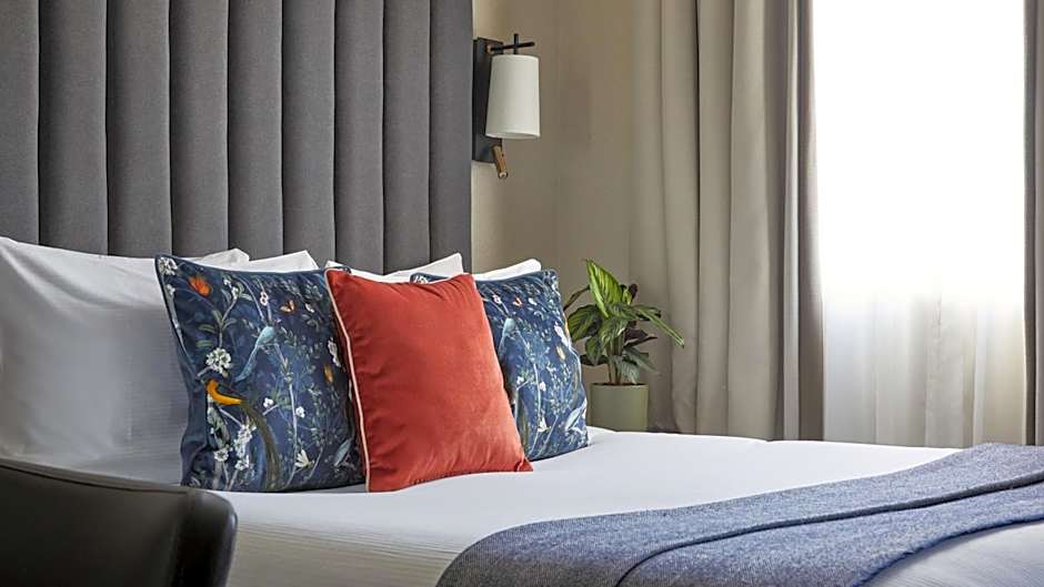 The Selwyn, Richmond