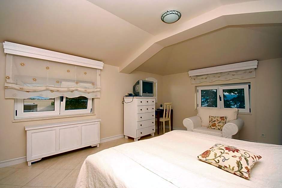 Photo 1 of 12 of Deluxe Apartment, Sea View