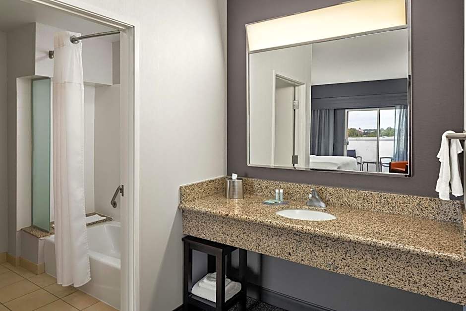 Courtyard by Marriott Minneapolis Maple Grove/Arbor Lakes