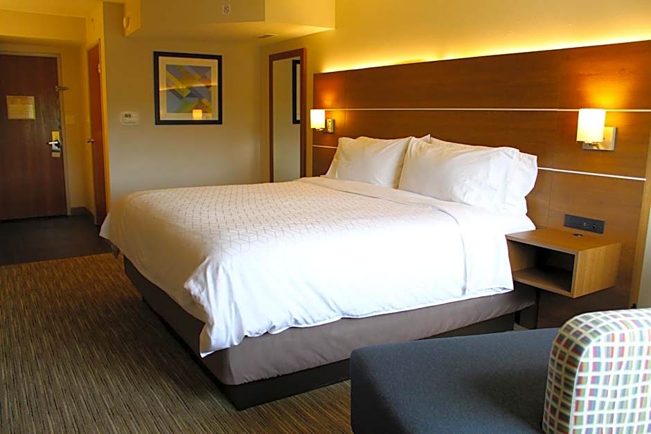 Holiday Inn Express Murrysville - Delmont By IHG