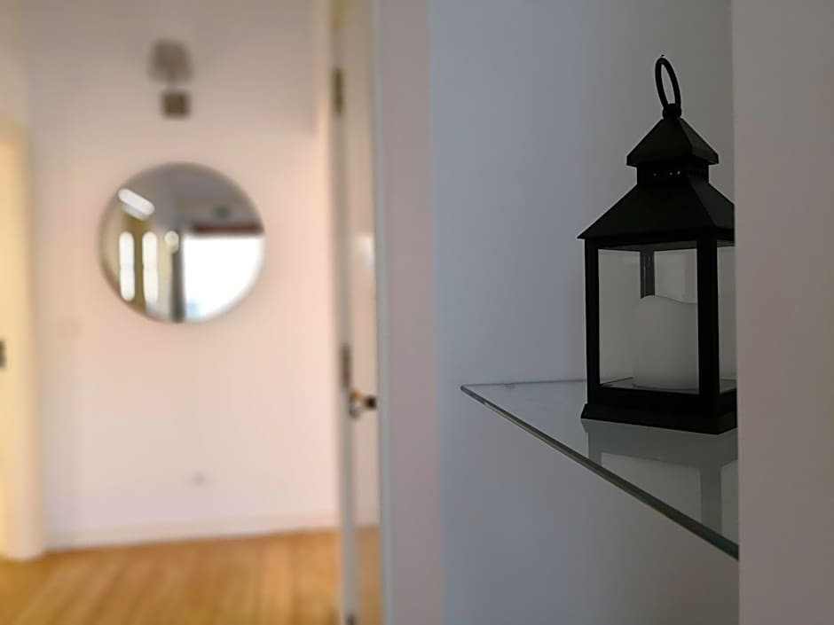 Travellers Pearl by Storytellers