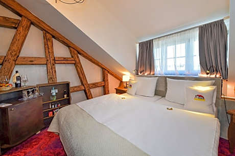 Economy Double Room Modern