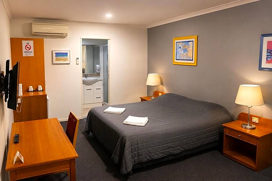 Queensport Hotel