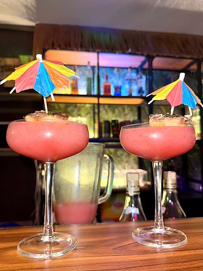 Tiki Taka Hostel & Pub