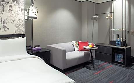 Deluxe Quadruple Room(No Window)