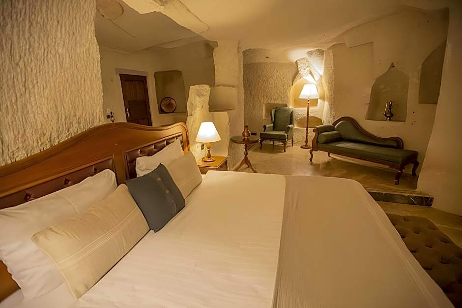 Artemis Cave Suites - Adults Only