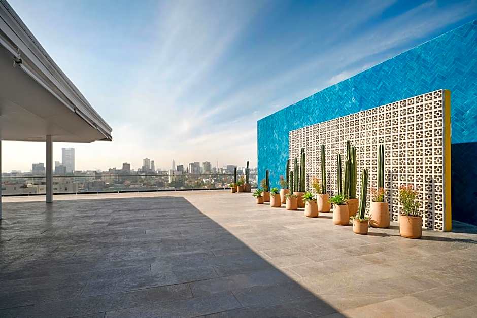 Voco Guadalajara Neruda By IHG