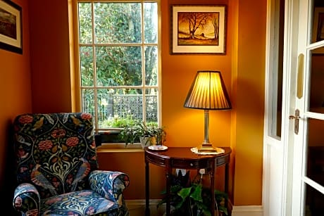Crookedstone House