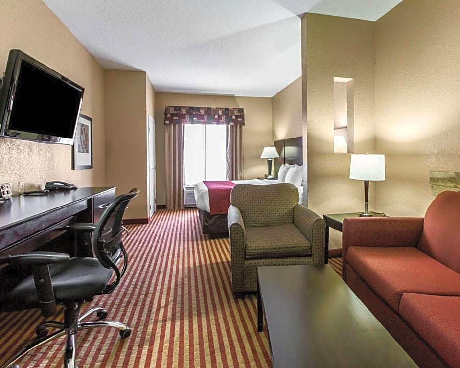 Comfort Suites Waycross